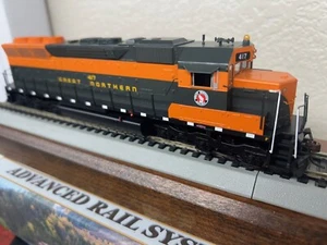 GREAT NORTHERN SD45 " EMPIRE BUILDER ROCKY " LOCO DC/DCC Ready HO Scale NEW OOP - Picture 1 of 12