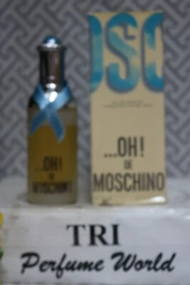 ...OH! DE MOSCHINO by Moschino Eau de Toilette Mujer Spray 2.5 fl. oz. Foto 1 de 2