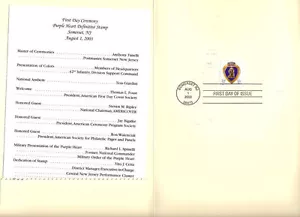 #3784A First Day Ceremony Program 37c Purple Heart Stamp - Somerset, NJ - Picture 1 of 1