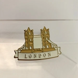 Burberry London Bridge Pin Designer Brooch Gold White Pink Enamel Metal Backed
