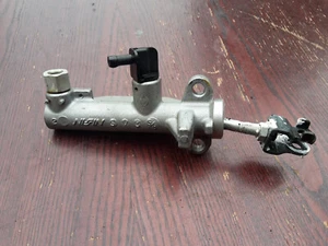 Original Honda Civic MK8 Kupplungsgeberzylinder für Schaltgetriebe 2006 - 2011 - Bild 1 von 4