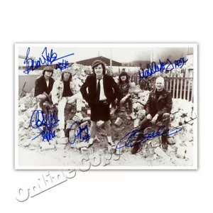 ACDC Brian + Cliff + Angus + Malcom + Chris ++ Autogrammfoto - Bild 1 von 1