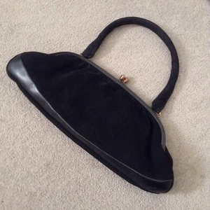 Art Deco schwarzes Leder/weiches Wildleder Puff Wurst Crook Tasche Seide gefüttertes Messing Fang - Bild 1 von 16