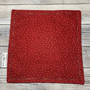 EDC HANK MIT MIKROFASERRÜCKEN 8" - ROTE GEWORFENE PUNKTE MIT BUNTEN STICHEN TASCHENTUCH - Bild 1 von 2