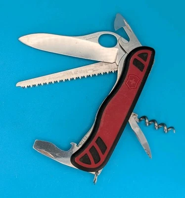 Navaja suiza Victorinox One Handed Forester ¡Multiherramienta! Foto 1 de 4