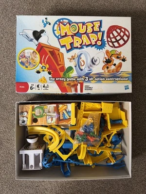 Mouse Trap Flushing Toilet Board Game By Hasbro MB 2011 - In very good condition - Image 1 of 4