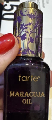 Tarte Maracuja 精油护肤保湿霜 0.23 盎司/ 7 毫升 — 第 1/3 张图片