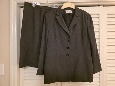 Traje de Estudio Gris Negro Falda Talla 16 Petite 16P Foto 1 de 4