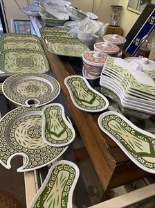 Temp-tations Old World  Dinnerware Patio Outdoor Temptations Melanine - Picture 1 of 9