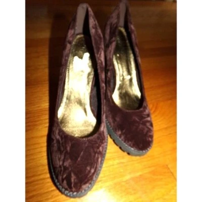 Vintage Matisse Jass crushed velvet lug sole wooden 4" heel pumps 7 1/2 New - Image 1 of 4