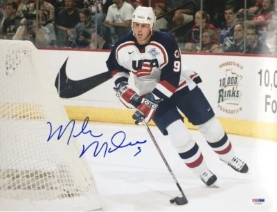 Mike Modano Signed Detroit Red Wings (Team USA) 11X14 Photo PSA/DNA X73550 - Image 1 of 2