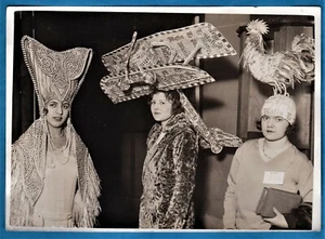 vintage photo creative Art Deco hats milliner fashion Paris ca 1930 mode chapeau - Picture 1 of 2