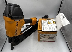 BOSTITCH F28WW 28 GRADOS ALAMBRE SOLDADURA MARCO CLAVADORA CON CLAVOS (CP2014747) - Imagen 1 de 9