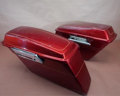 07-12 Harley Davidson FLHTCU Electra Glide Ultra Classic SADDLE BAGS SADDLEBAGS - Image 1 of 4