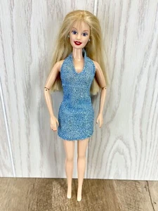 1998 Generation Mädchen Barbie blau Neckholder Kleid Ohrringe Gelenkarme Vintage - Bild 1 von 8