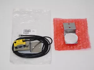 New Banner QS18AP6LP-93245 Photoelectric Sensor Unit Module w/ Mounting Bracket - Picture 1 of 6