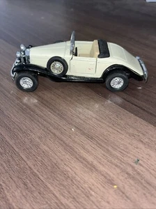 USED Welly Car - Rolls Royce Coupe White 1931 No. 8872 #162 - Picture 1 of 5