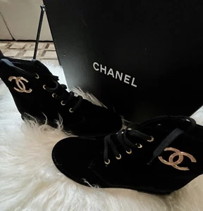 Womens Chanel Velvet Booties Black Lace Up Boots W Box EU 37 US 7 Worn Once! - Picture 1 of 4