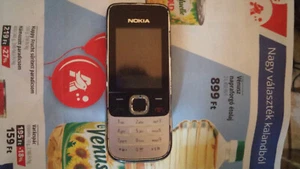 Nokia 2330 phone for sale,works well and uses vodafone hu sim card. - Picture 1 of 1