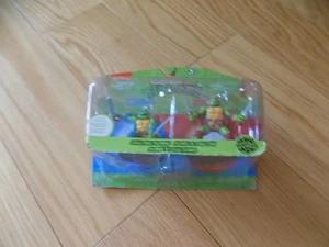 Teenage Mutant Ninja Turtles Set 2014 Clip & Go Leonardo and Raphael Nickelodeon - Picture 1 of 8