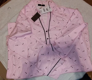 Damen-Nachthemd rosa mit schwarzen Sternen Flanell knielang groß bequem neu mit Etikett - Bild 1 von 5