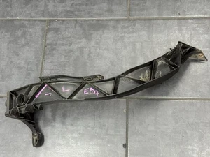 Scheinwerferhalter links BMW 1er E81 E87 E82 Halter Scheinwerfer vorne 7120823 - Picture 1 of 12