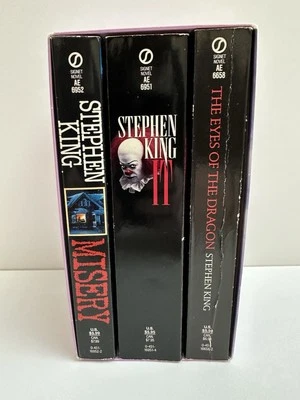 Stephen King Signet Box Gift Set IT Misery Eyes Of The Dragon - PB - Horror - Image 1 of 4