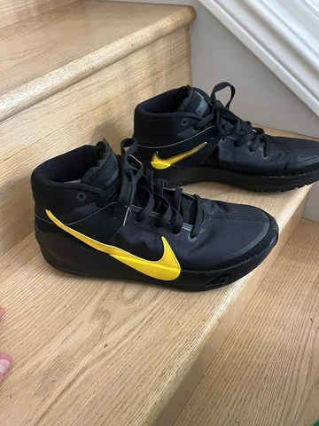 nike oregon ducks kevin durant shoes team issues size 10 Cover