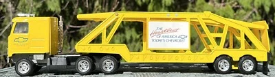 Ertl Chevrolet Dealer Promo Car Hauler Pressed Steel Truck Car Carrier 1/25 - Image 1 of 4
