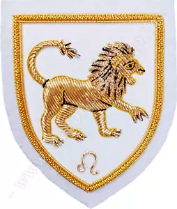 HAND EMBROIDERED ZODIAC SIGN PATCH GOLDEN BULLION - LEO - Picture 1 of 1