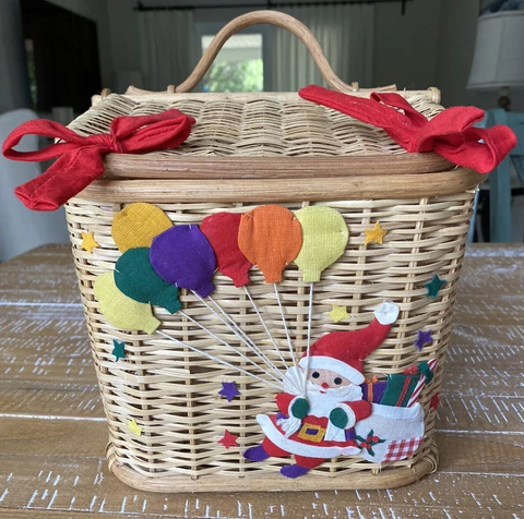 VINTAGE CHRISTMAS BASKET Card Holder w/ Handle & Lid Cover
