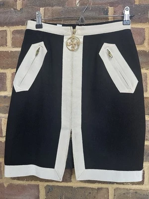 Vintage Moschino Cheap&Chic Pencil Skirt. Front Zip. Gold Embellishment. UK8 - Image 1 of 4