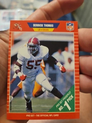 1989 Pro Set Derrick Thomas Kansas City Chiefs RC #498 - Image 1 of 3