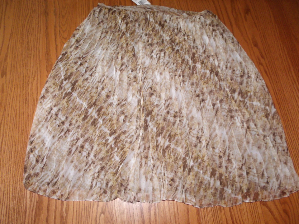 Nuevo con etiquetas Mujer Jones New York Falda Ron Marrón Plisado Crema Elegante Talla 10 12 16 $99 Foto 1 de 1