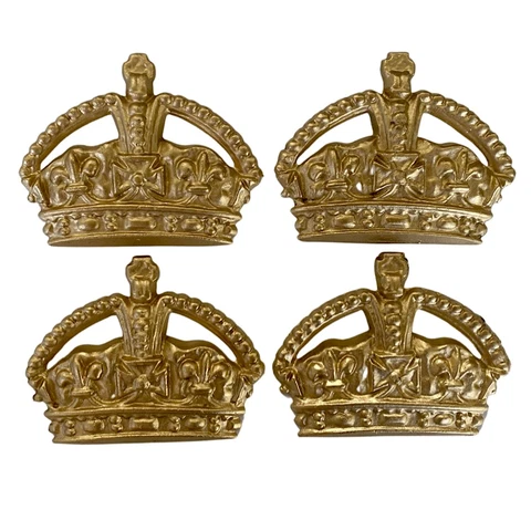 English Phone Booth Emblem Gold or Red Royal Crown Box Set of Four Cover