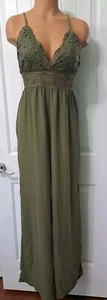 NWT Jumpsuit Womens Jr Med Backless Blashe Green Embroidered Jumpsuit - Picture 1 of 11