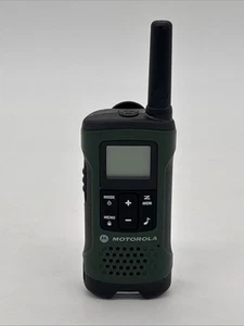 Motorola Talkabout Walkie Talkie T261CA FRS/GMRS Two-Way Radio Tested Works - Picture 1 of 5