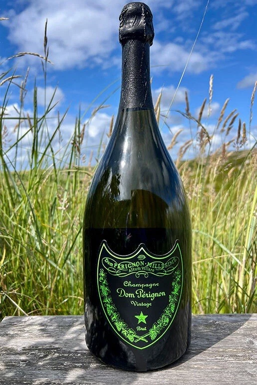 Dom Perignon Luminous Vintage 2010 Champagner LED 1,5l Magnum Flasche 12,5%Vol. - Bild 1 von 1