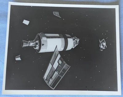 NASA Apollo TYP 1 Foto Concept Art Kommandomodul Weltraumanöver & S-IVB - Bild 1 von 4
