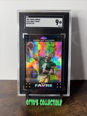 2007 Topps Chrome #TC114 Refractor Brett Favre SGC 9 MINT Green Bay Packers - Image 1 of 3