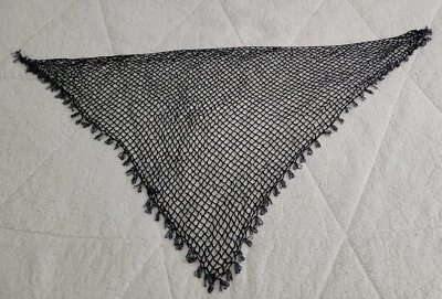 Bufanda envolvente chal borlas encaje tejido a mano negro multicolor  Foto 1 de 4