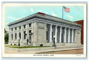 1930 Bandiera degli Stati Uniti in ufficio postale, Bristol, Connecticut CT cartolina d'epoca - Foto 1 di 2