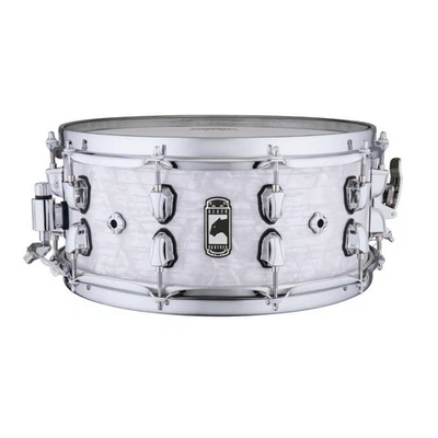 Caja de tambor Mapex Black Panther Heritage 14x6 Pearl usada Foto 1 de 4