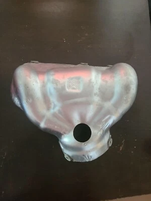 68084282AC ESCUDO TÉRMICO - Dart, Jeep Cherokee, Chrysler 200, Brújula, Promaster  Foto 1 de 3