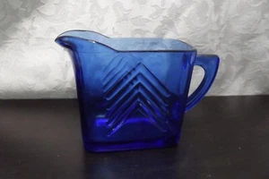 Vintage Hazel-Atlas Cobalt Blue Creamer Pitcher 3.5" x 5" x 2" - Picture 1 of 5