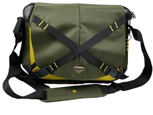 SAMSONITE MESSENGER BAG Vintage D23 PROTEA Super Laptop Protecting Green NEW - Picture 1 of 22