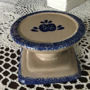 Loomco Flow Blue Pillar Candle Stand With Apple Design Spongeware Vintage - Picture 1 of 6