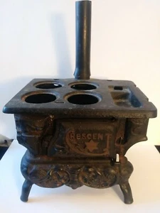 Vintage Small Mini CRESENT Brand Wood Burning Replica Cast Iron Stove Toy Doll - Picture 1 of 9