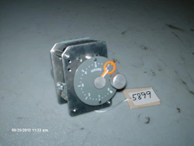 Cramer Company Timer P/N 491A-A 115V 60 Hz SW 10A 1-6 Hours (NEW) - Image 1 of 2