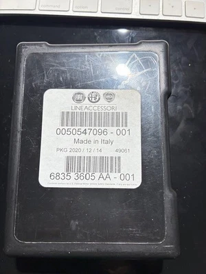 ALFA ROMEO GIULIA/STELVIO OE 2017-2025 cerraduras de rueda 68353605AA Foto 1 de 2